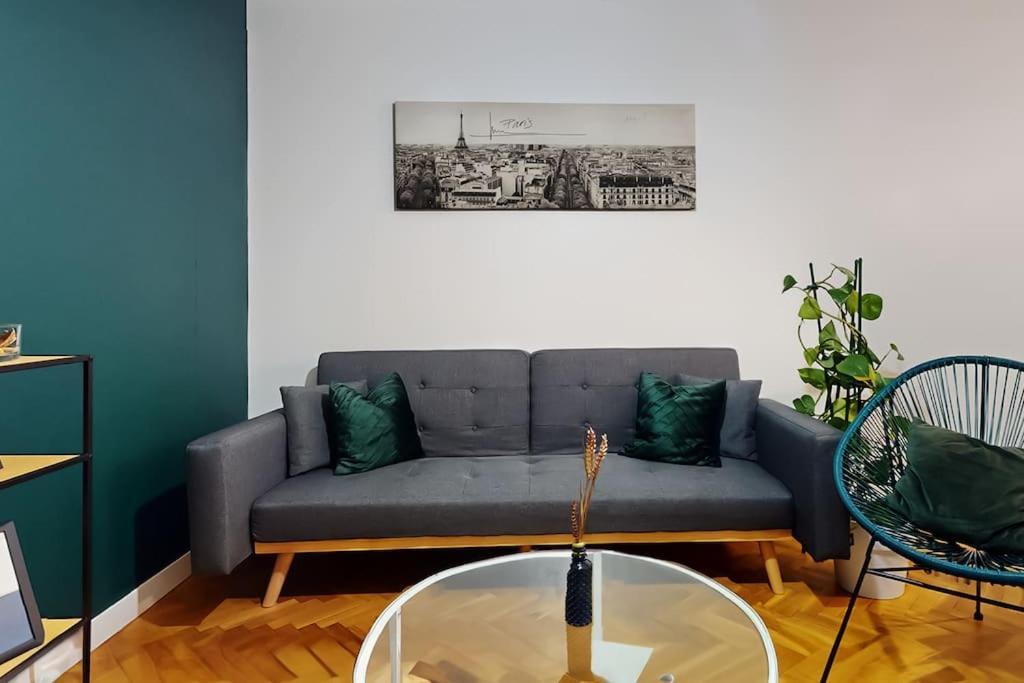 Le Kremlin-Bicêtre 8 Personnes - 4 Rooms - 2 Salle De Bain - Metro 7 & 14 - Porte Italie - Private Car Park- Wifi מראה חיצוני תמונה
