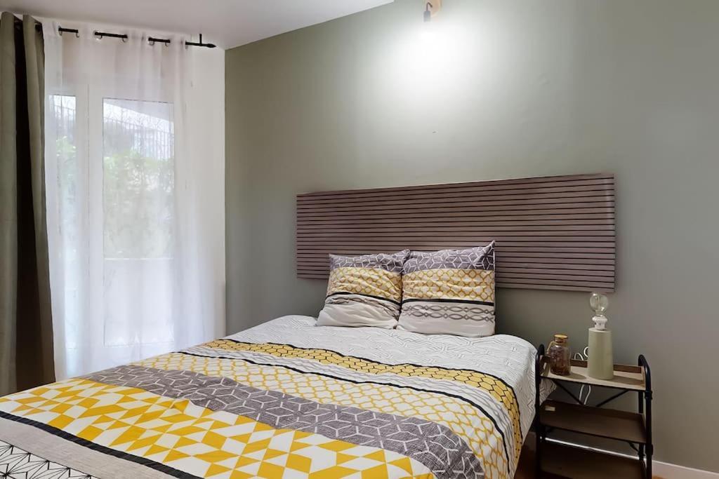 Le Kremlin-Bicêtre 8 Personnes - 4 Rooms - 2 Salle De Bain - Metro 7 & 14 - Porte Italie - Private Car Park- Wifi מראה חיצוני תמונה